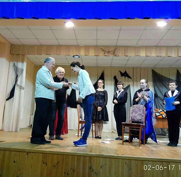Images002