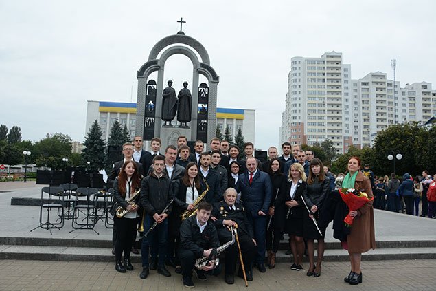 Image00002